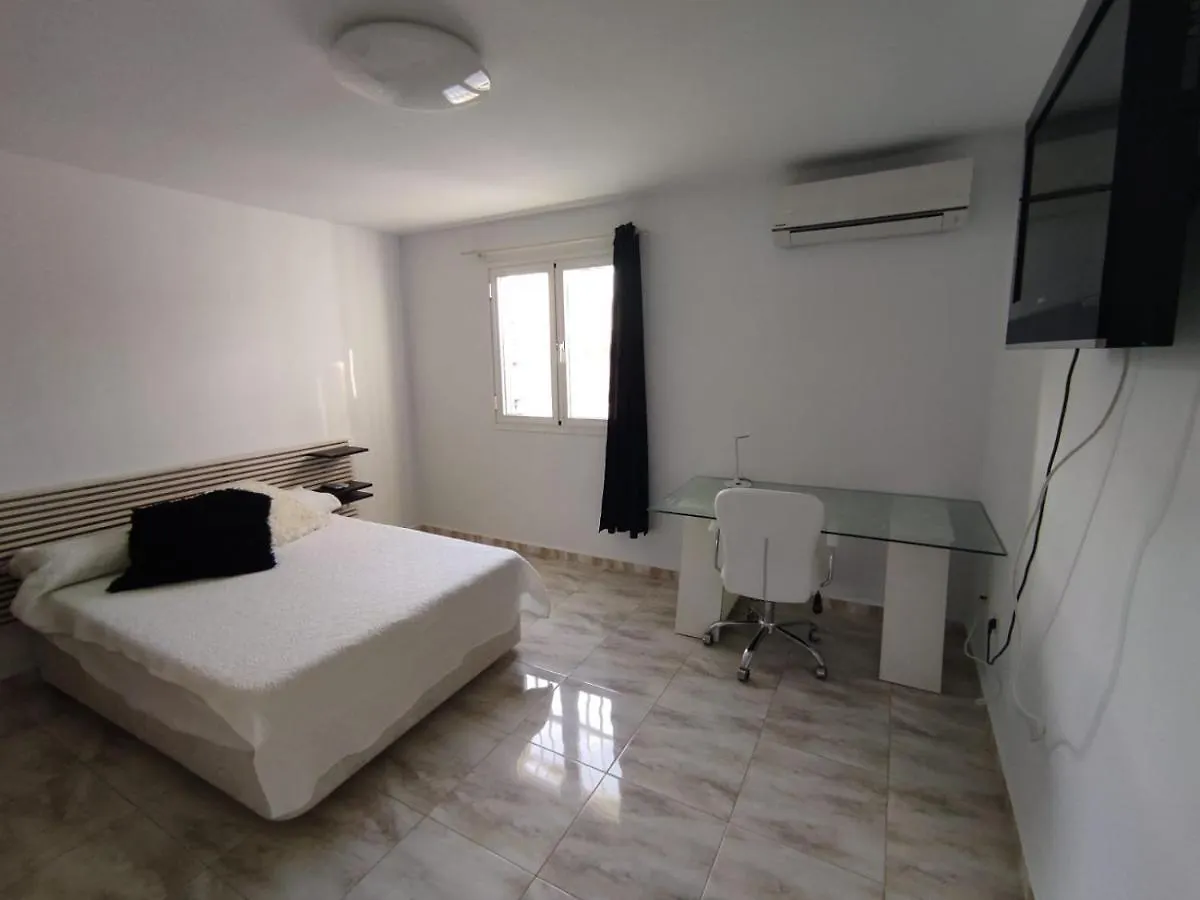 Habitación en Casa Denube Las Playas 0*,